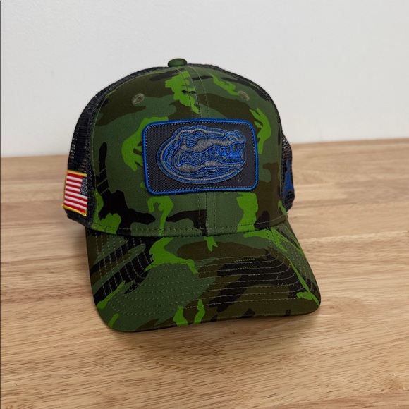UF Camo Trucker Hat NWOT - Picture 1 of 9